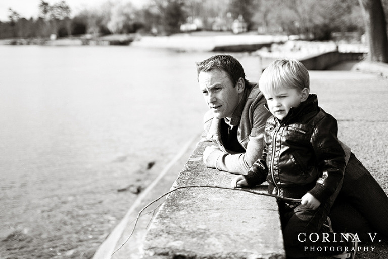 Family Portrait Photographer - Corina V. Photography