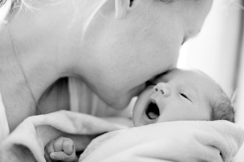 toronto newborn photogarpher